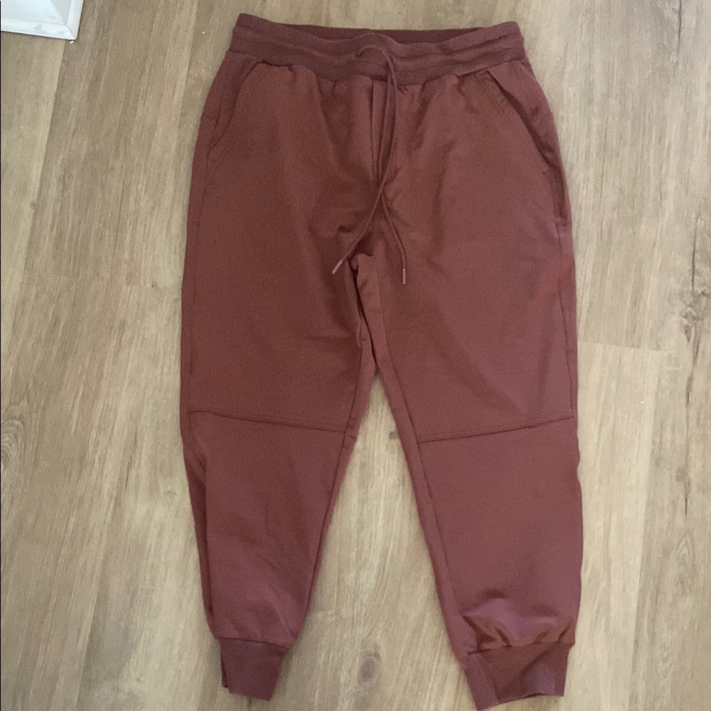 Old Navy StretchTech Quick Dry Jogger Pants